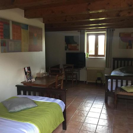 Le Moulin De Champagne Bed & Breakfast Viriat Exterior foto