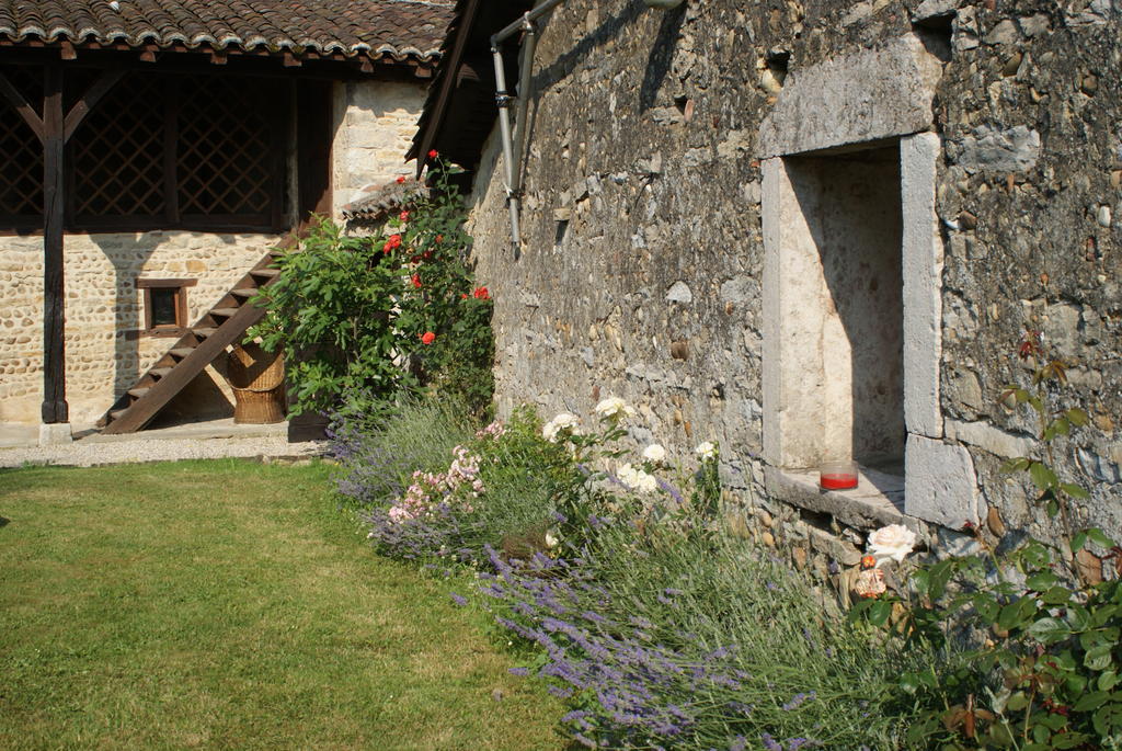 Le Moulin De Champagne Bed & Breakfast Viriat Exterior foto
