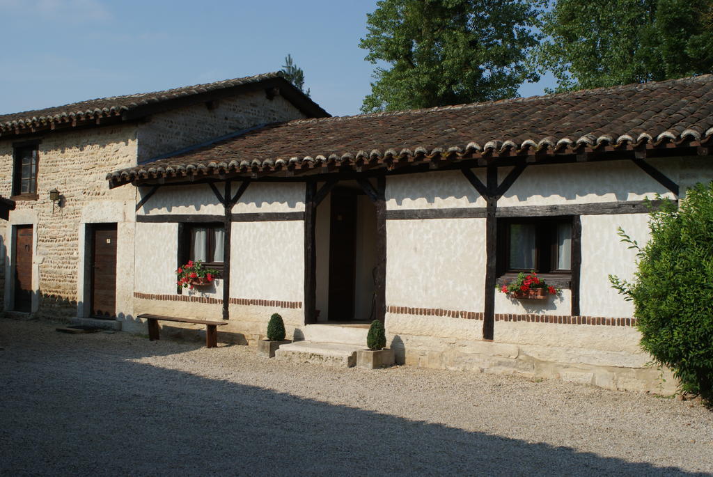 Le Moulin De Champagne Bed & Breakfast Viriat Exterior foto