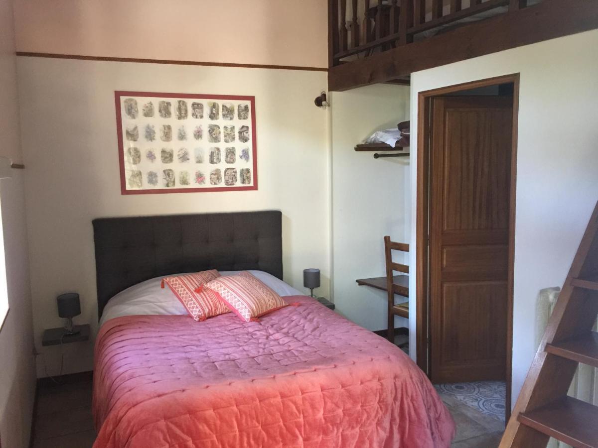 Le Moulin De Champagne Bed & Breakfast Viriat Exterior foto